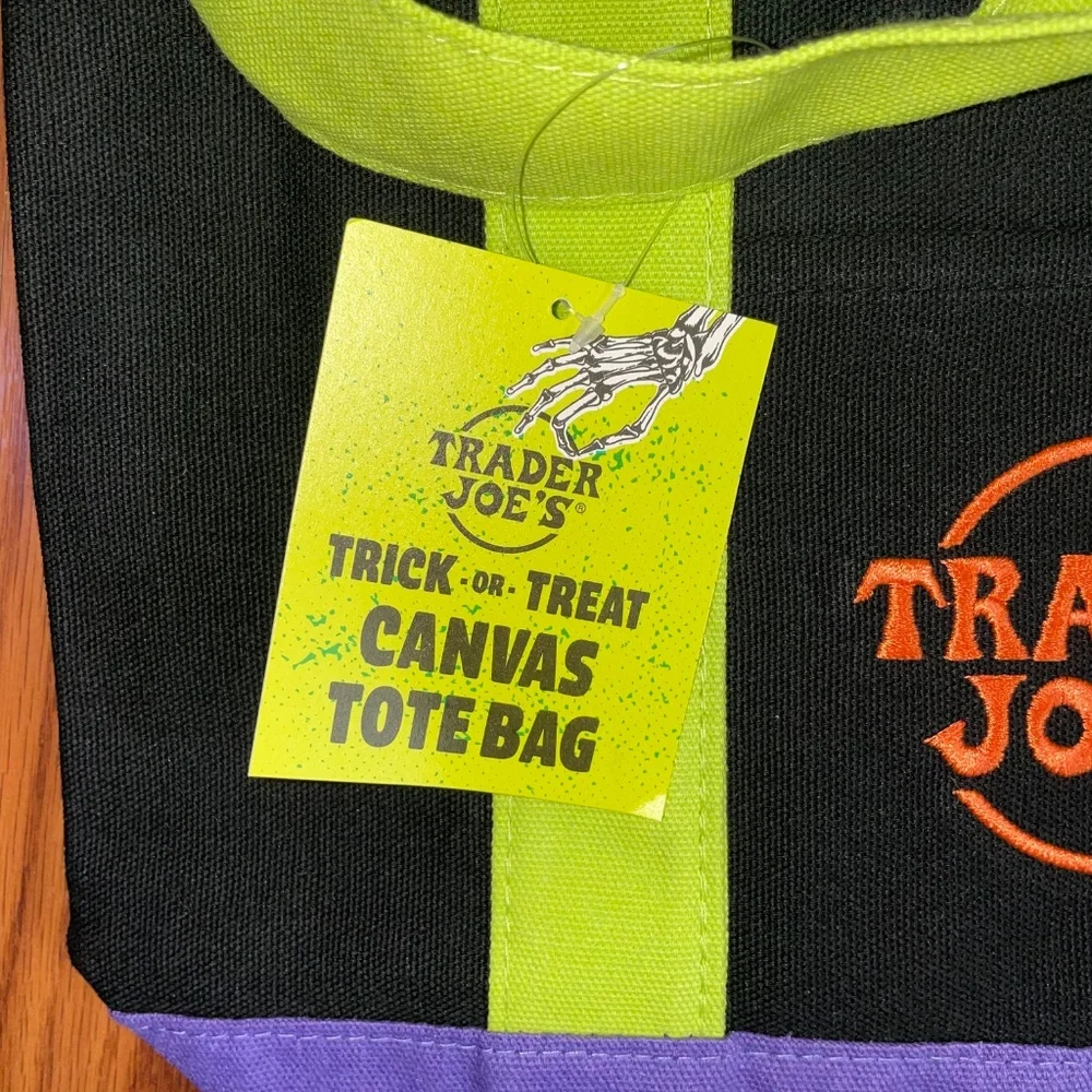 NWT Trader Joe’s Limited Edition Trick or Treat Mini Canvas Tote Bag Multi Color - Picture 3 of 4